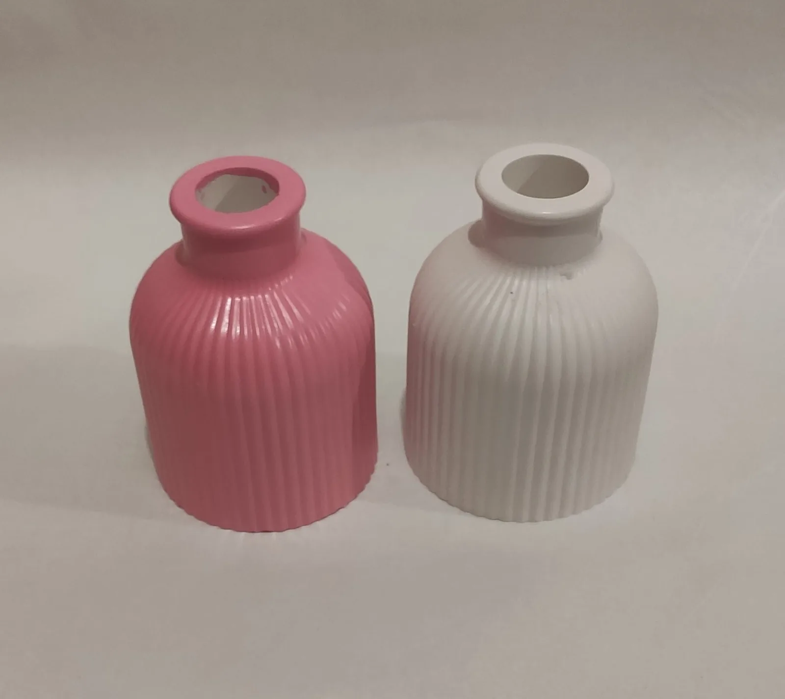 Гіпсові вазочки