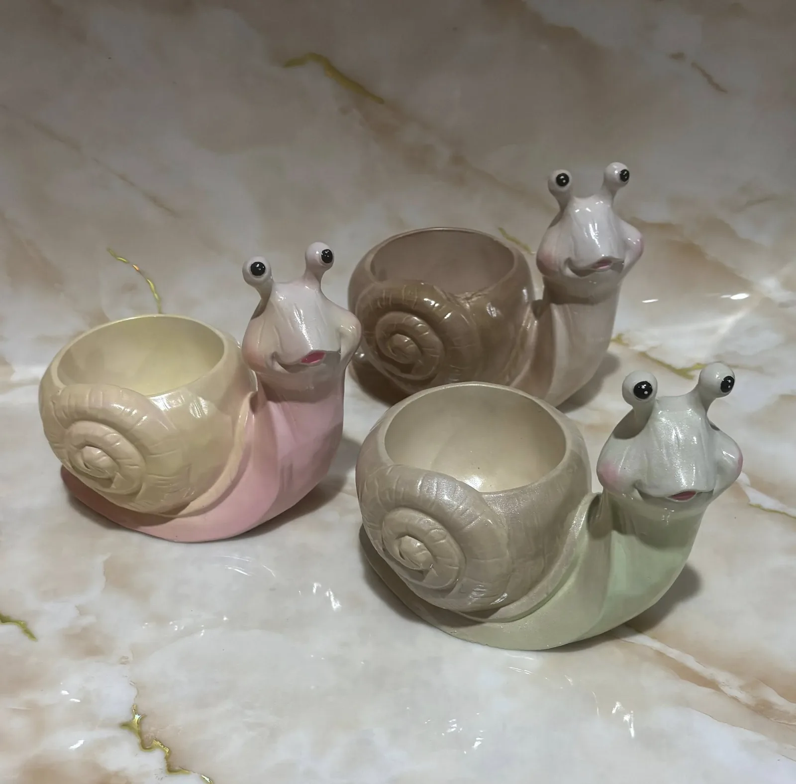 Гіпсові кашпо у формі равлика