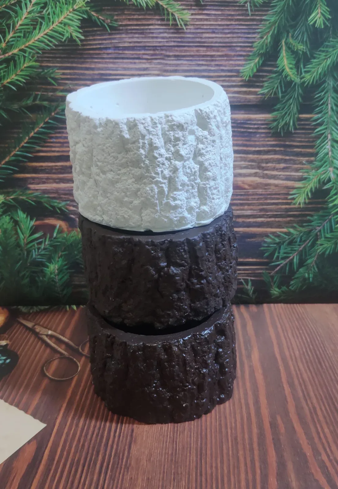 Гіпсове кашпо-пеньочок